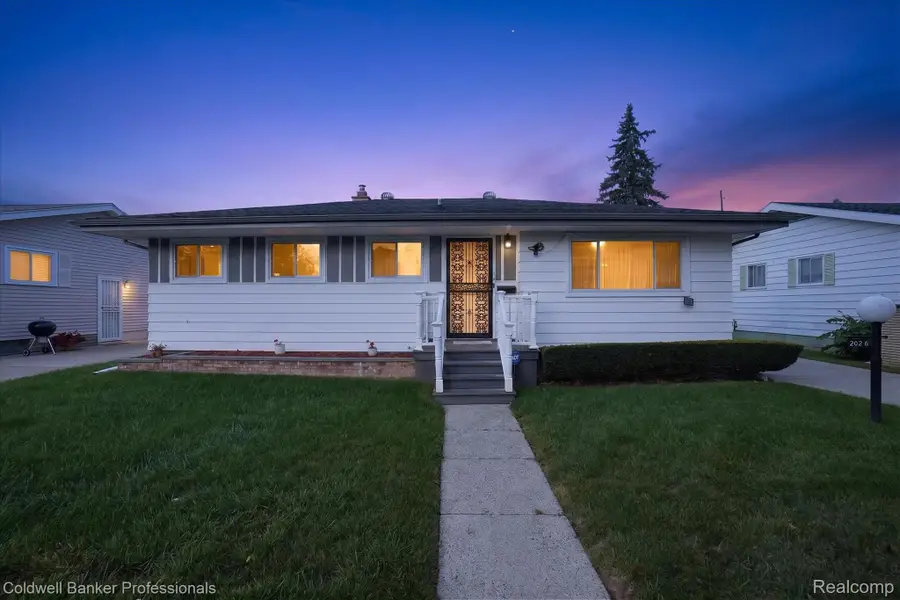 2026 Mc Phail ST, Flint, MI 48503 - #2