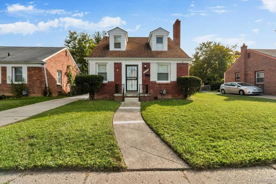 18104 Oakfield ST, Detroit, MI 48235 - #2