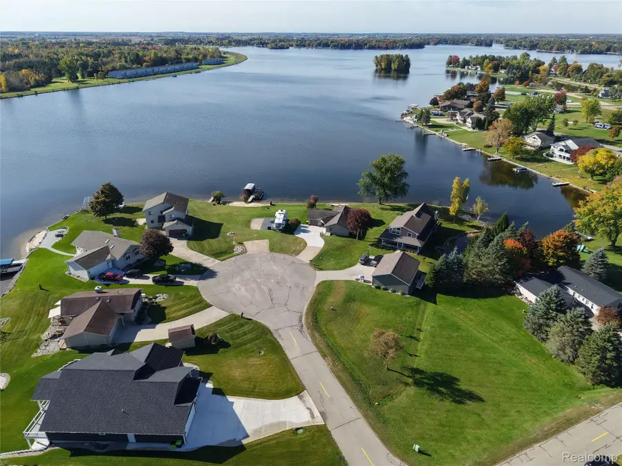 5133 Eeton CT, Gladwin, MI 48624 - #3