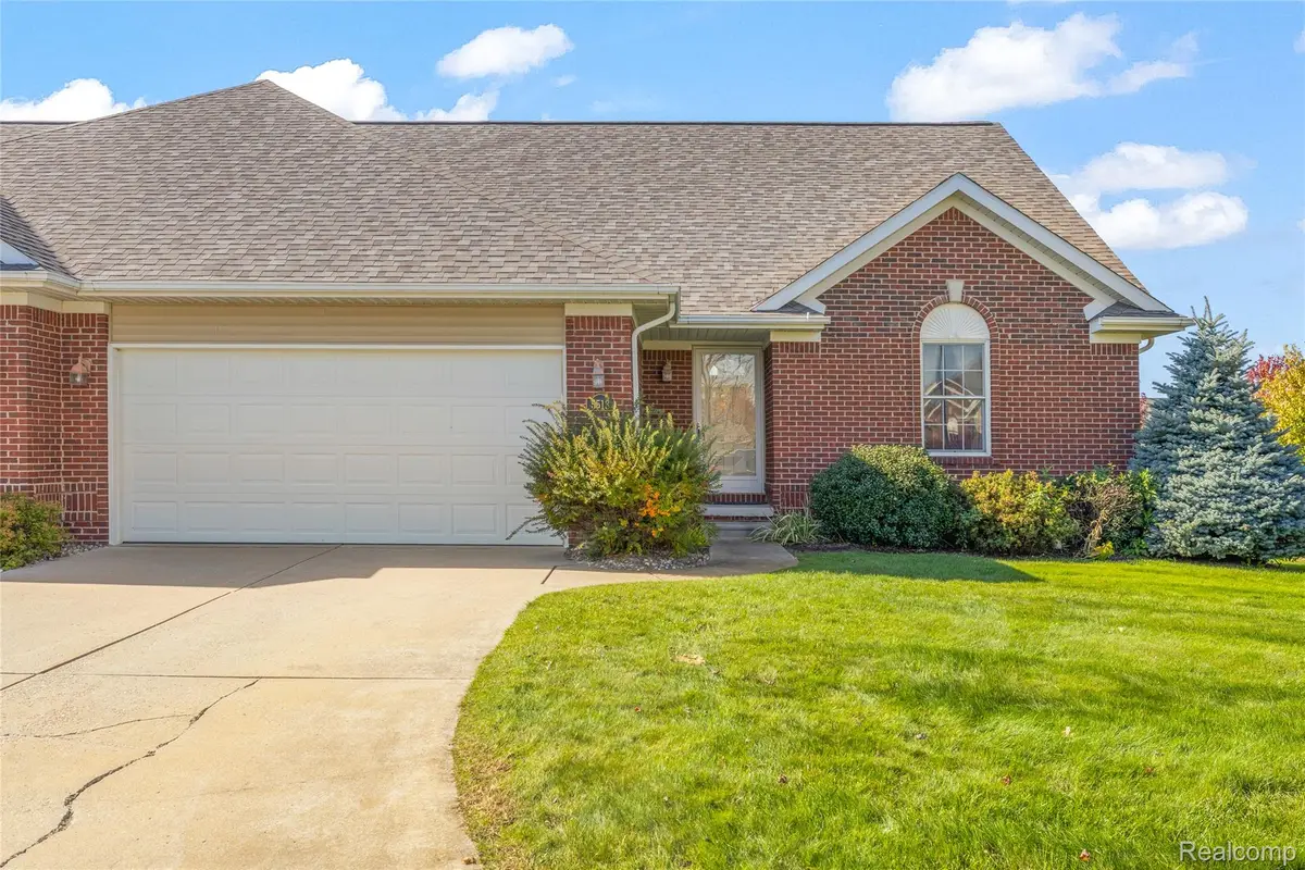 5513 Hidden Valley CT, Linden, MI 48451 - #1
