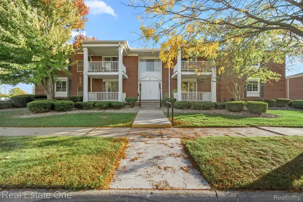 1701 Monticello ST  # 8F, Trenton, MI 48183