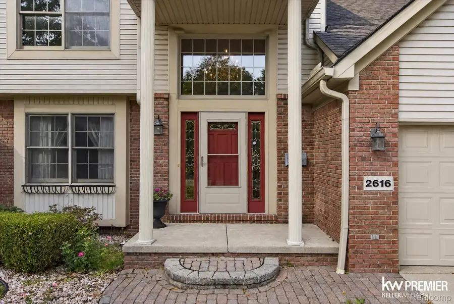 2616 Edsel ST, Trenton, MI 48183 - #3