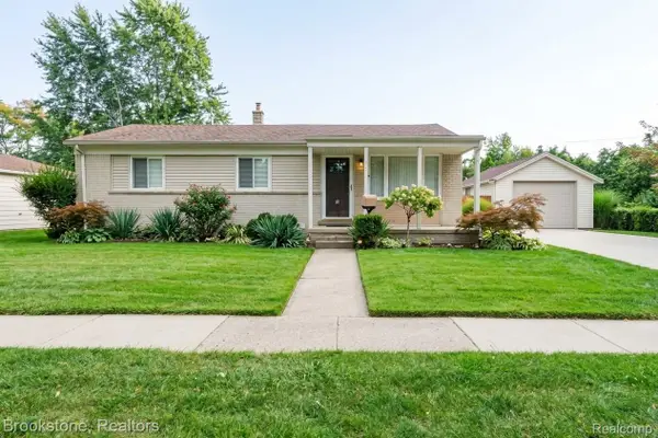 22948 E Schafer ST, ClintonTwp, MI 48035