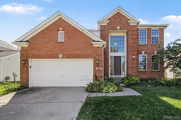 7629 Henley DR, Ypsilanti, MI 48197