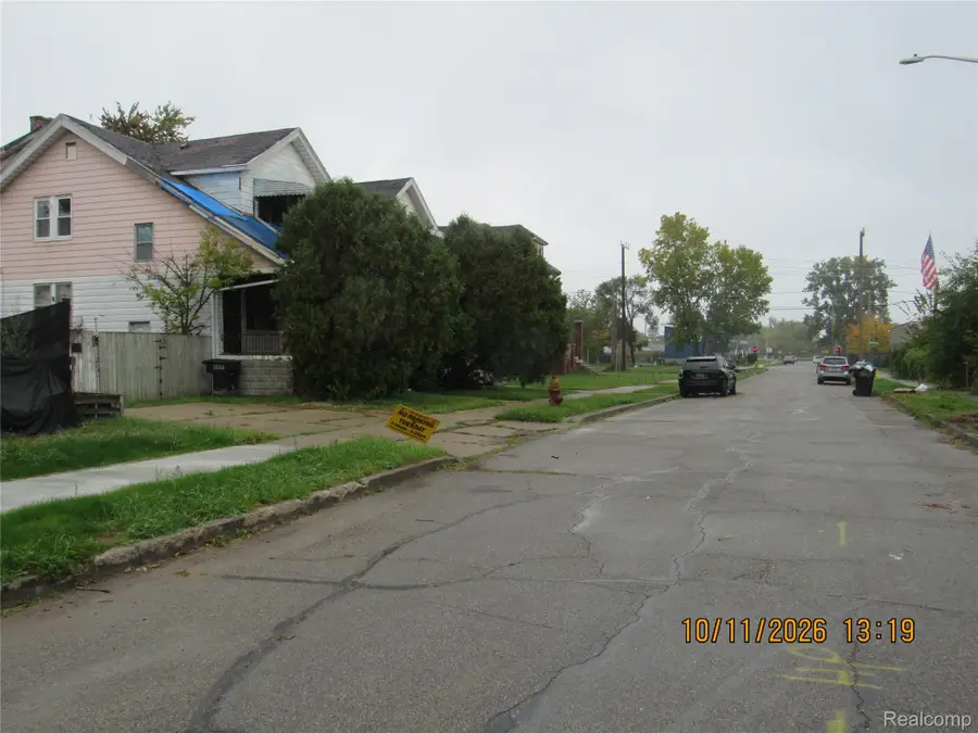 1647 Monterey, Detroit, MI 48206 - #3
