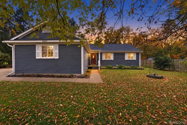 5150 Carroll Lake RD, CommerceTwp, MI 48382