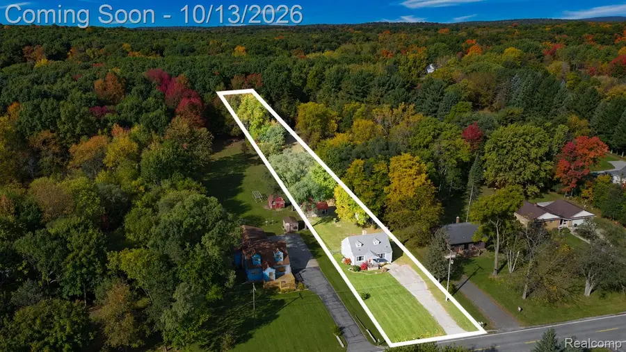 9197 Neff RD, Clio, MI 48420 - #2