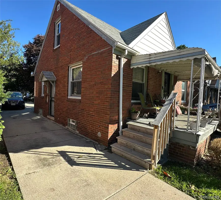 16631 Collingham DR, Detroit, MI 48205 - #2