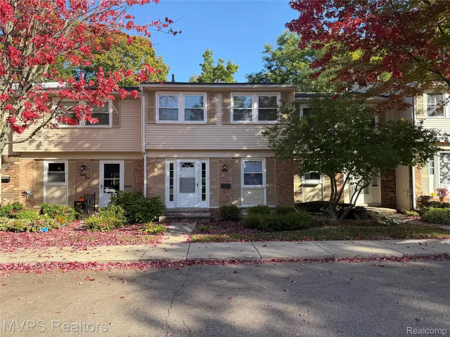 5242 Breeze Hill  24, Troy, MI 48098 - #2