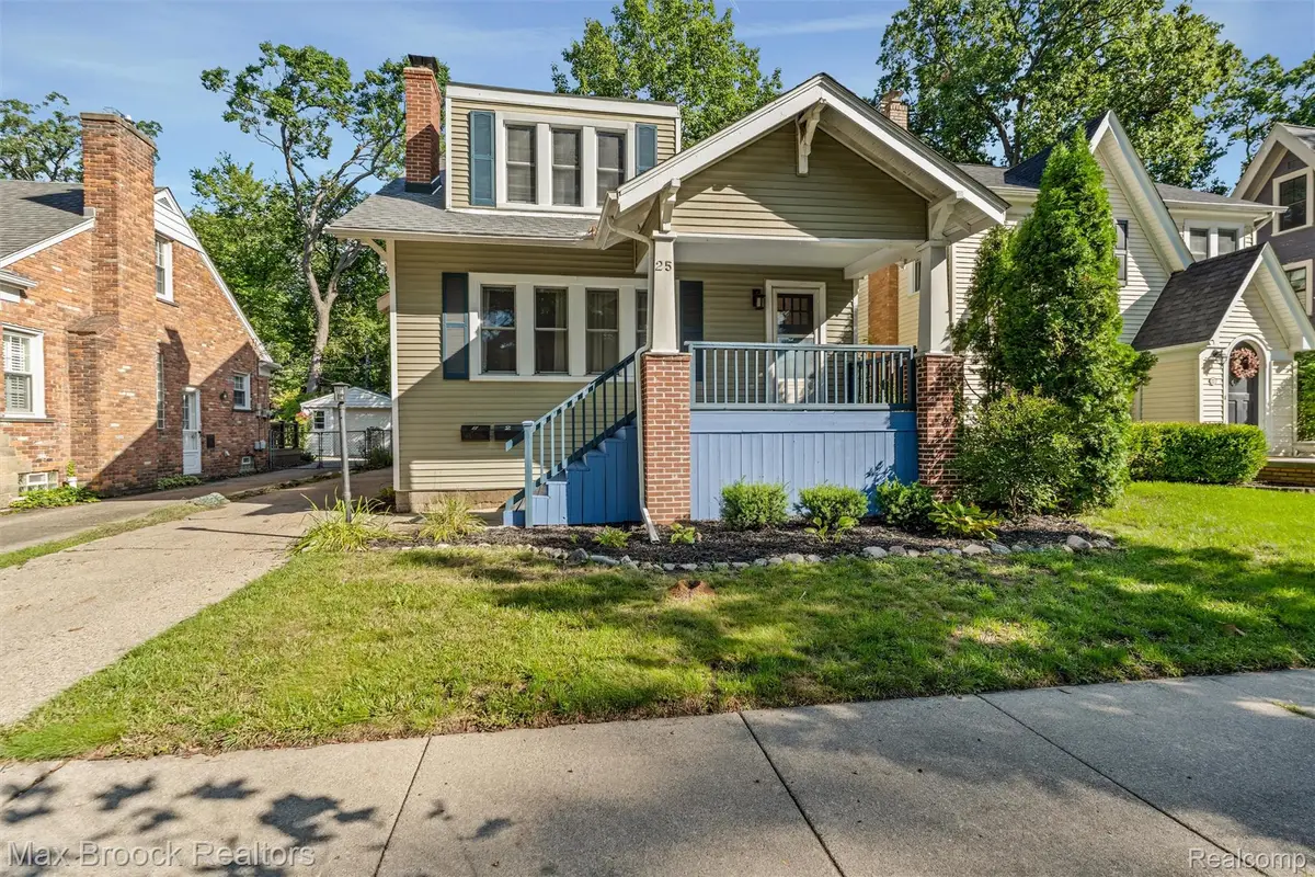 25 WELLESLEY DR, Pleasant Ridge, MI 48069 - #1
