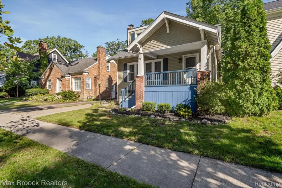 25 WELLESLEY DR, Pleasant Ridge, MI 48069 - #3
