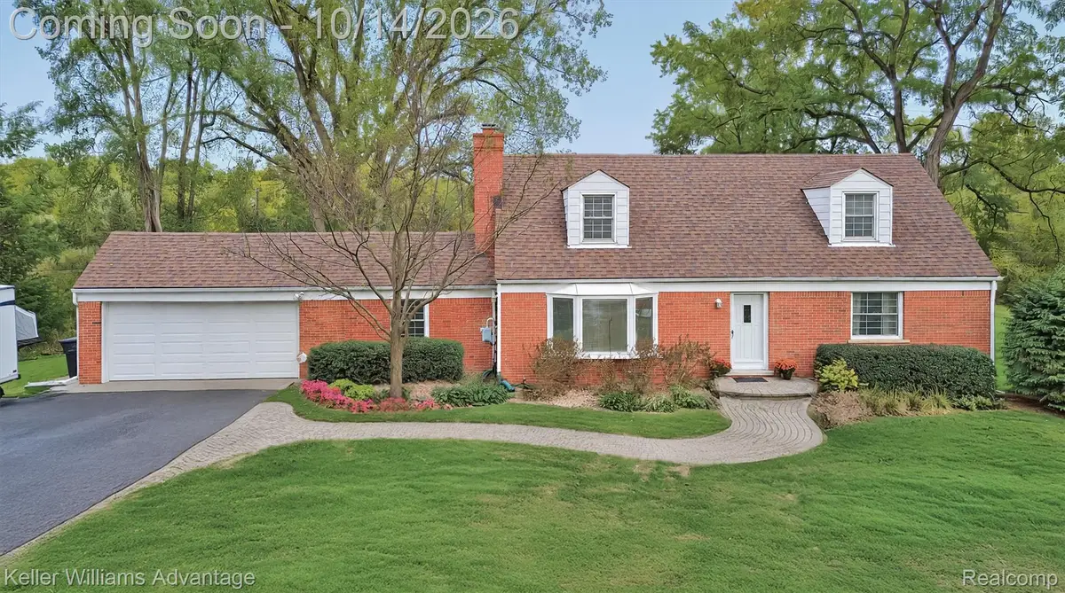19450 Beck RD, Northville, MI 48167 - #1