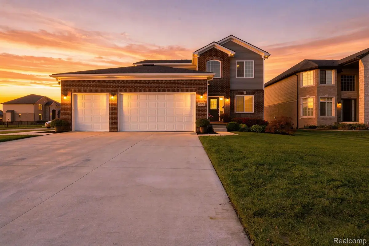 52658 Char Marie DR, Macomb, MI 48042 - #1