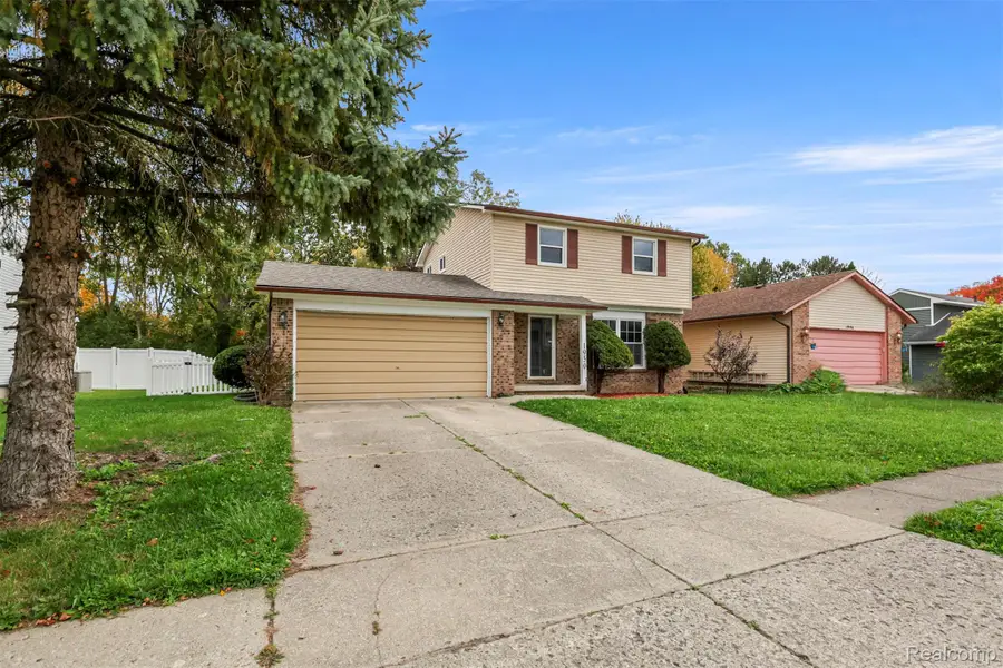 1950 Andover DR, Ypsilanti, MI 48198 - #3