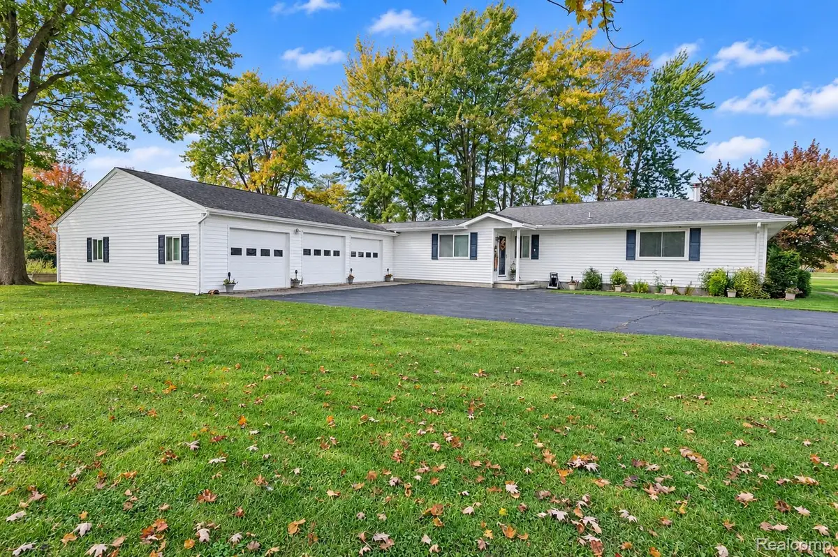 1553 Meisner RD, East China, MI 48054 - #1