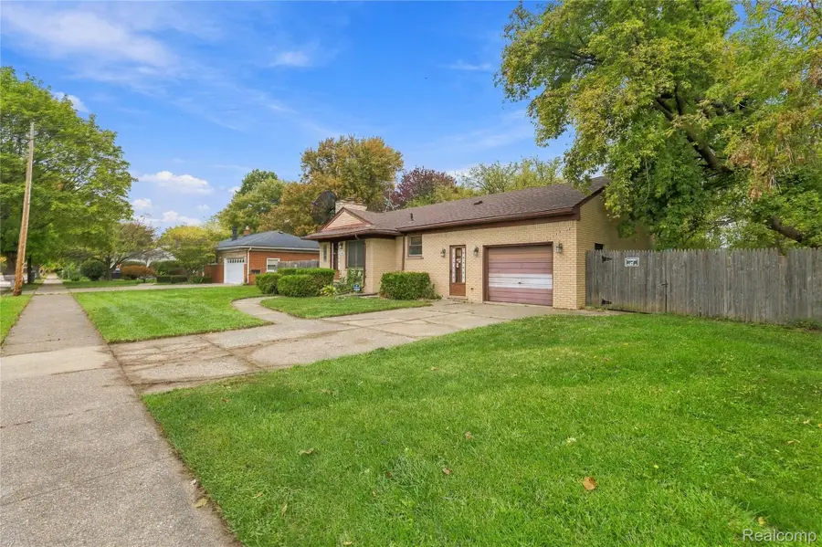13481 Harold AVE, Warren, MI 48089 - #3