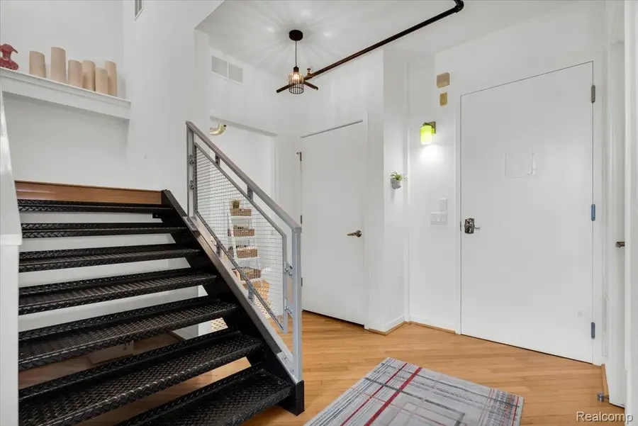 614 S Troy ST  # 203, Royal Oak, MI 48067 - #3