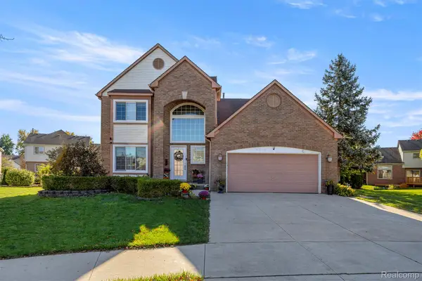 6688 Fox PATH, Canton, MI 48187