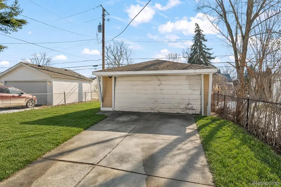 24411 Notre Dame ST, Dearborn, MI 48124 - #3