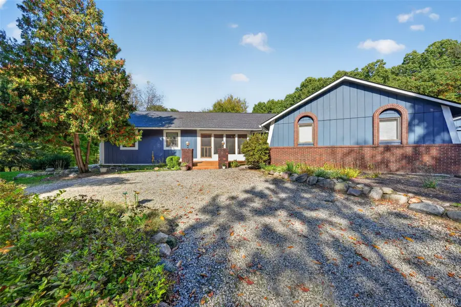 615 Judi Ann LN, Holly, MI 48442 - #3