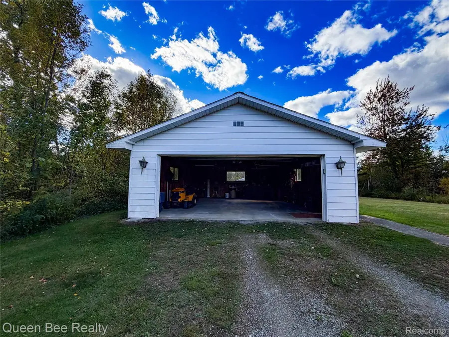 3081 N Lakeshore RD, Rubicon, MI 48468 - #3
