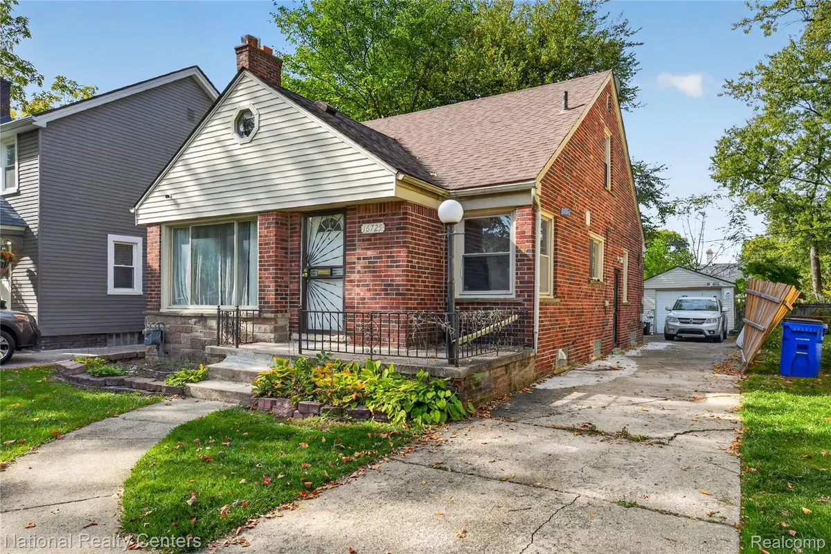 16725 Sunderland RD, Detroit, MI 48219 - #1