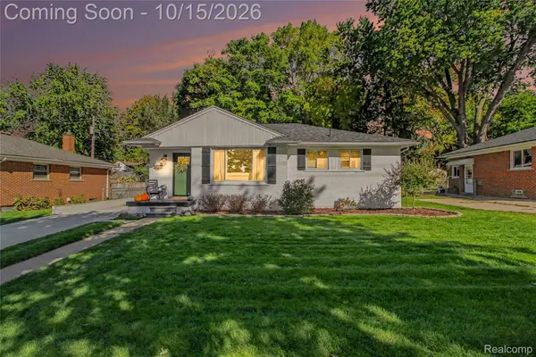 42506 Schoolcraft RD, Plymouth, MI 48170