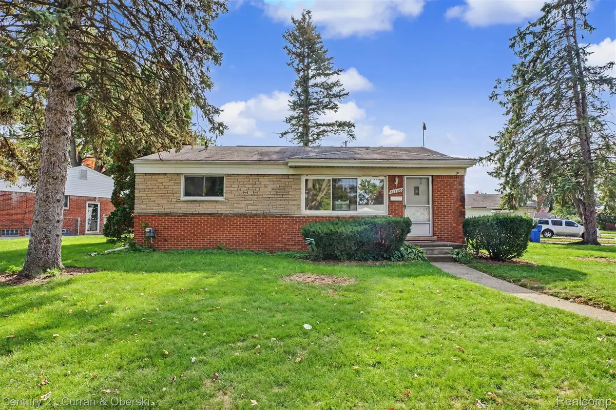 31740 Norrid CIR, Warren, MI 48092 - #1