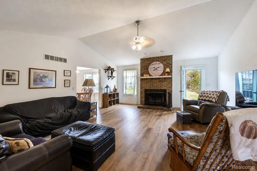 3427 Leeomi DR, Britton, MI 49229 - #3