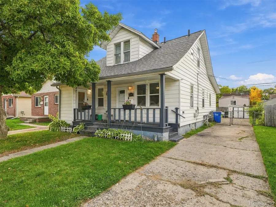 8700 Continental AVE, Warren, MI 48089 - #2