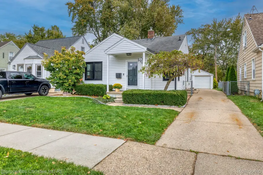 3538 Griffith AVE, Berkley, MI 48072 - #2