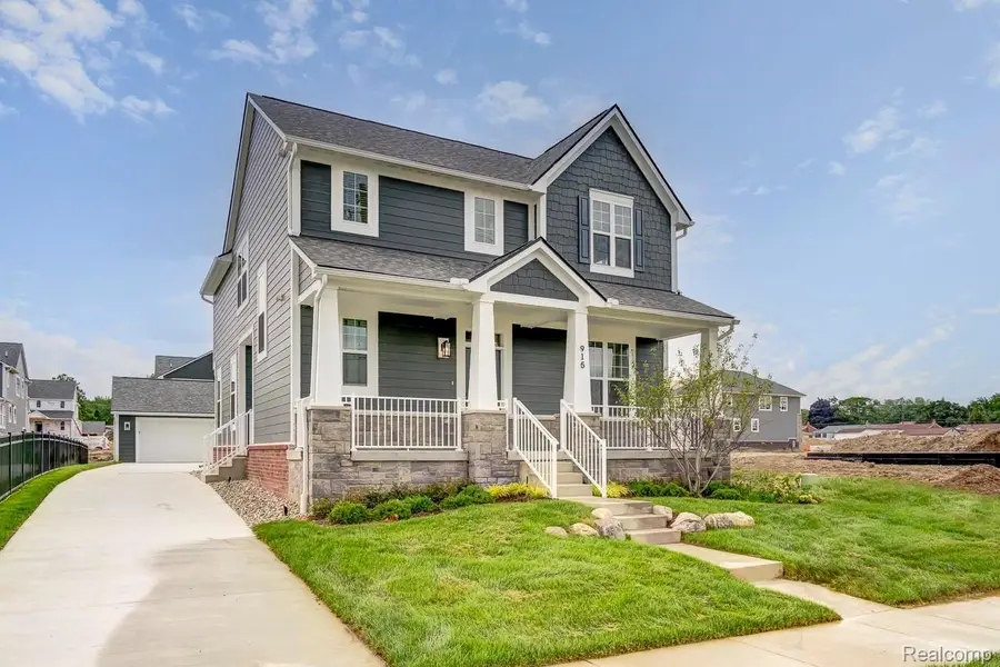 790 Schalm Dr, Clawson, MI 48017 - #3
