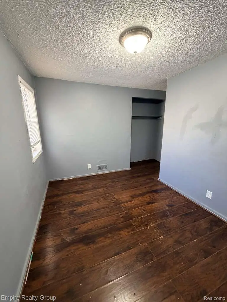 34159 DECATUR CT, Westland, MI 48186 - #3