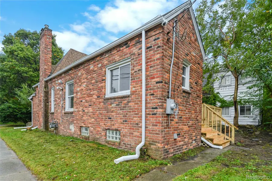 16265 Ardmore ST, Detroit, MI 48235 - #3