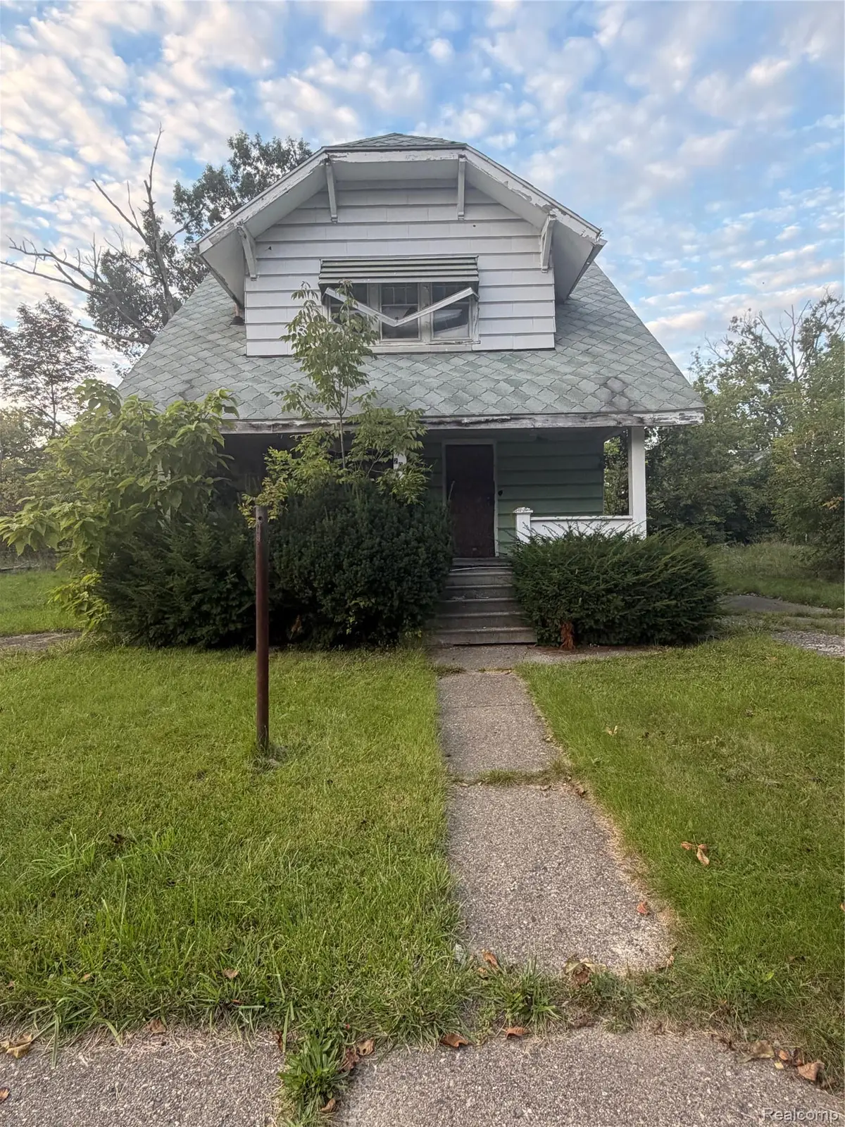 204 White ST, Flint, MI 48505 - #1