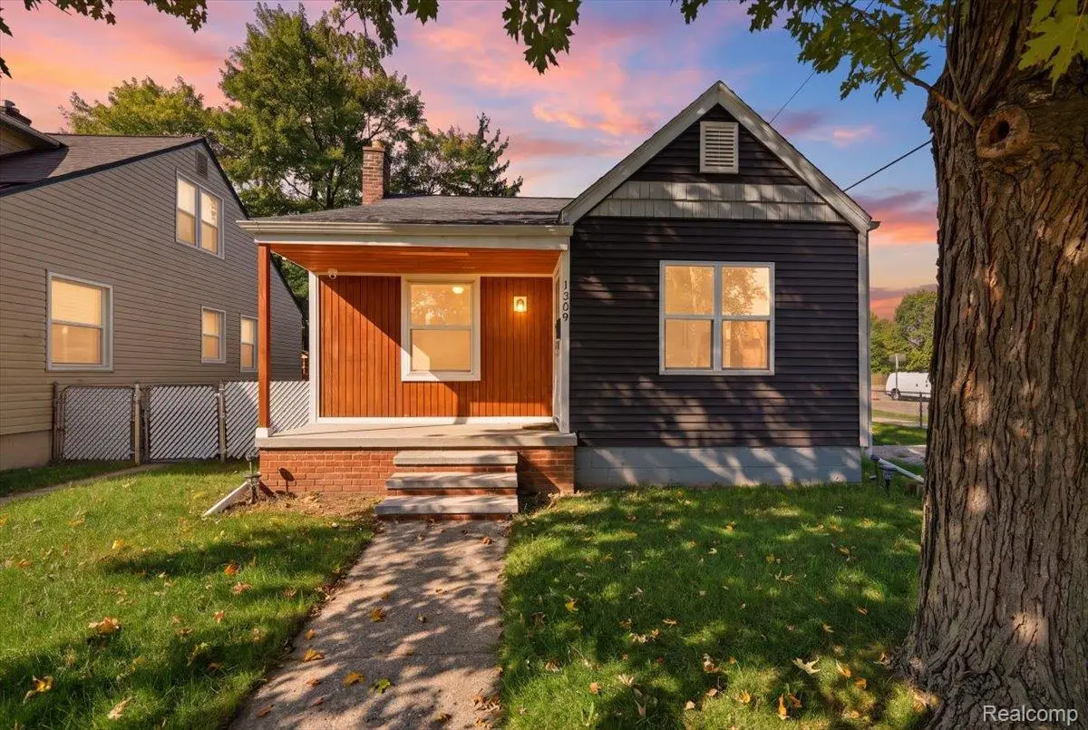 1309 N Wilson AVE, Royal Oak, MI 48067 - #1