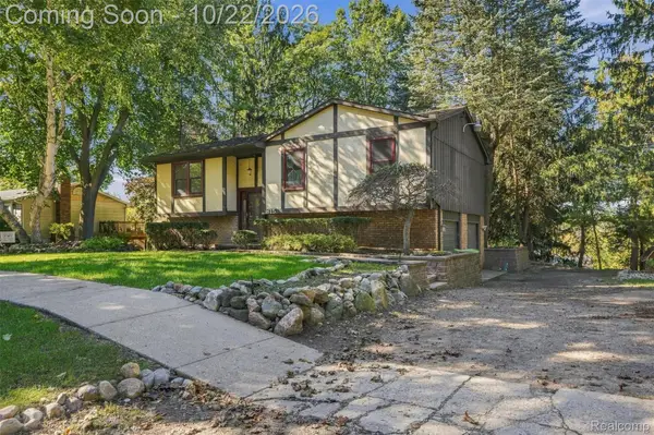 815 Union ST, Milford, MI 48381