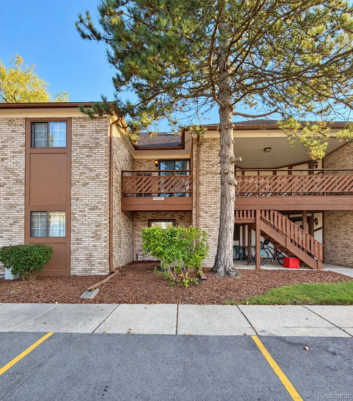 34920 Hamilton DR, Fraser, MI 48026 - #1
