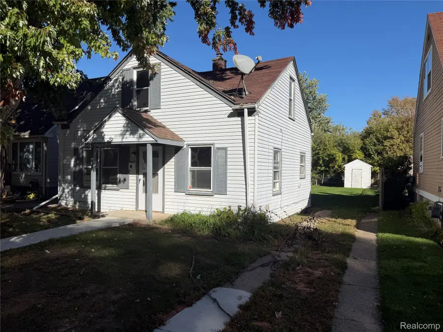 18852 Indian, Redford, MI 48240 - #2