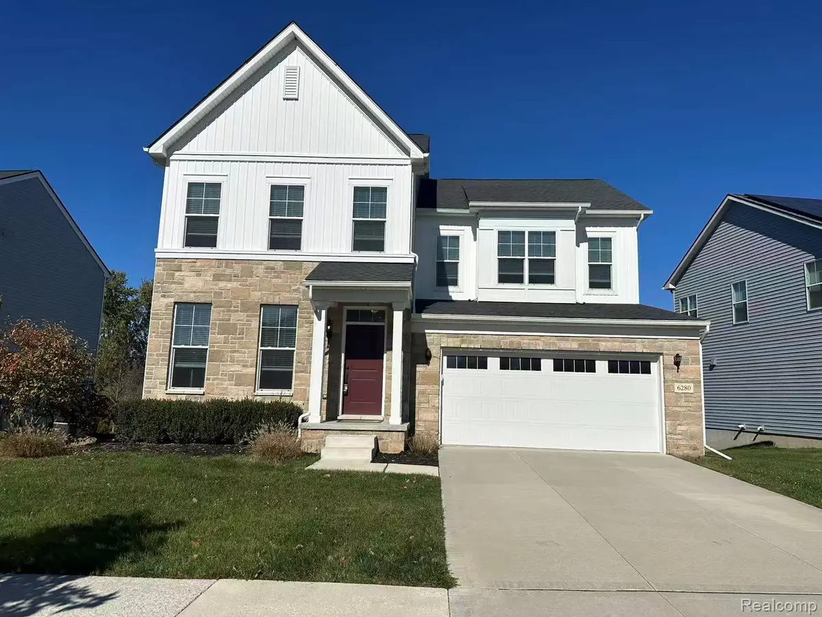 6280 N Trailwoods DR, Scio, MI 48103 - #1
