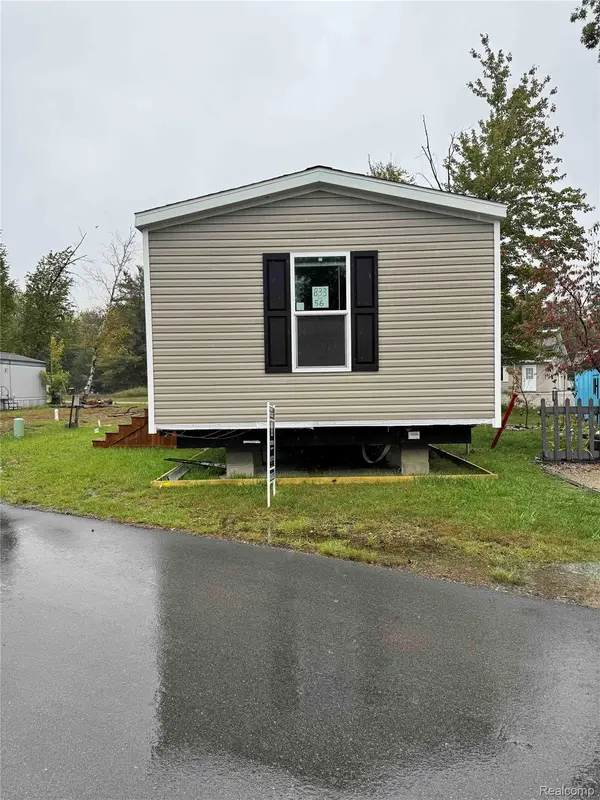 833 E Hickory ST, Beaverton, MI 48612