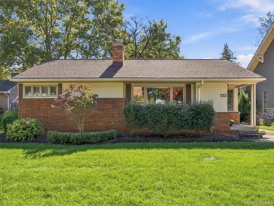 322 Maywood AVE, Rochester, MI 48307 - #2