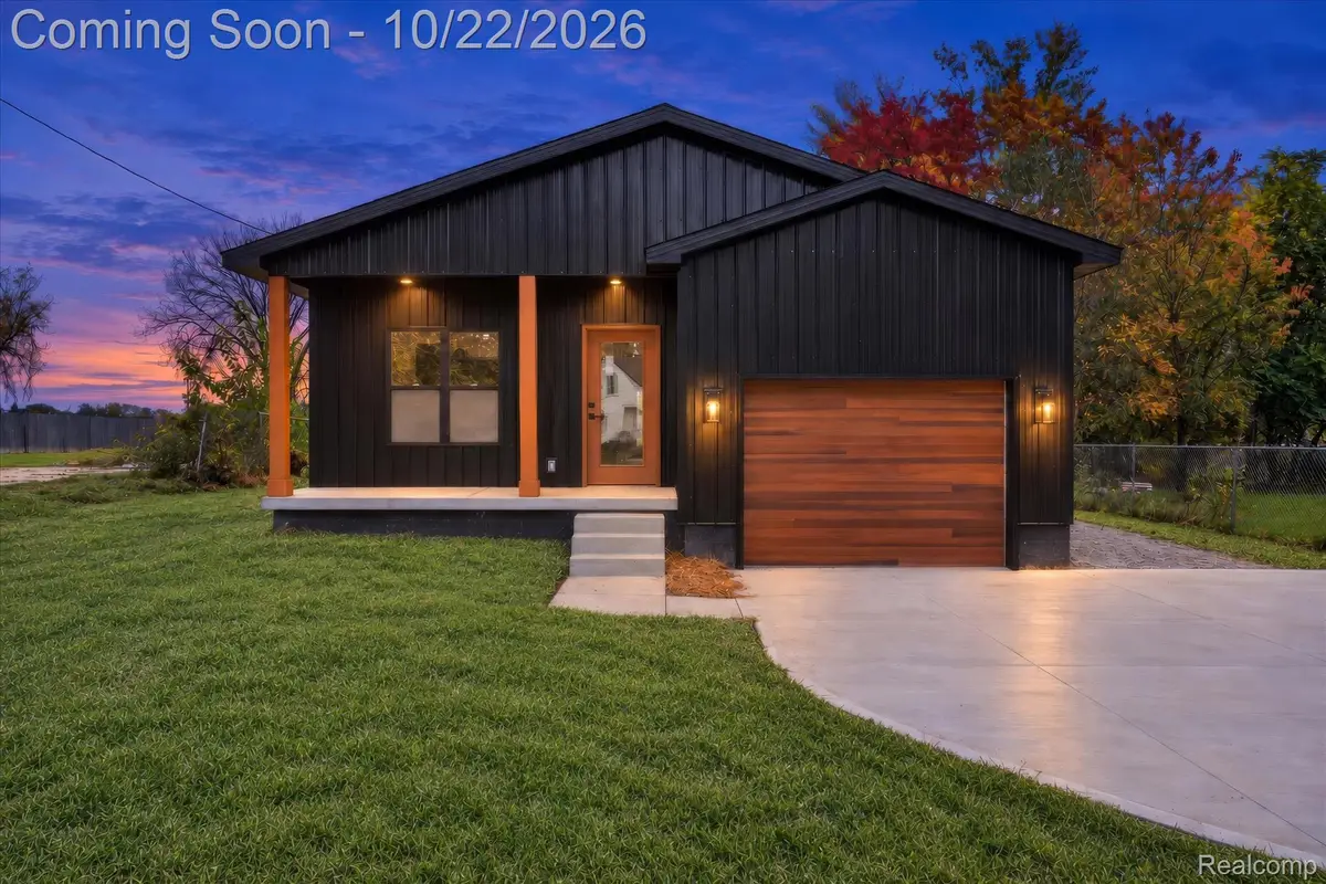 3481 Camden AVE, Burton, MI 48529 - #1