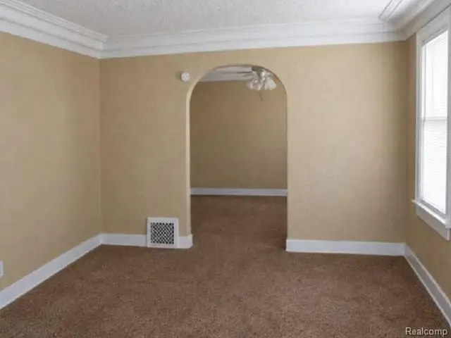 4127 Custer AVE, Flint, MI 48507 - #2