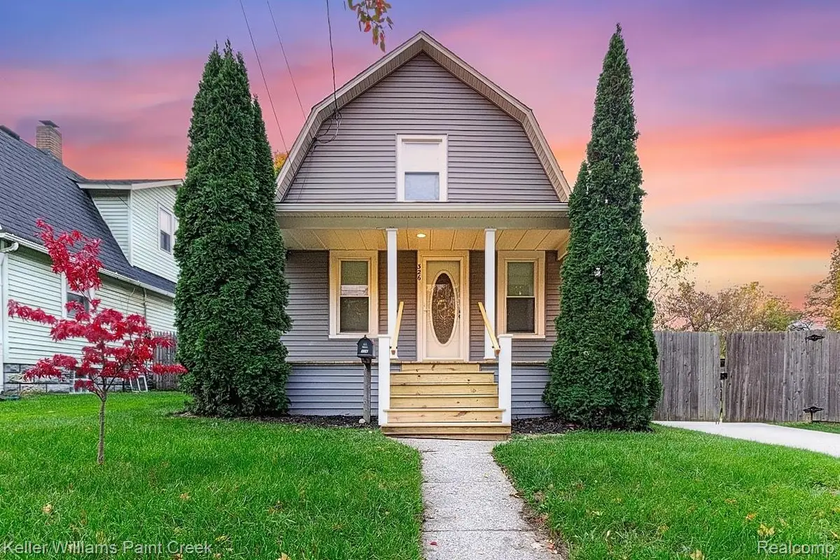 326 Douglas AVE, Lansing, MI 48906 - #1