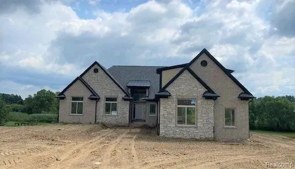 6853 John R RD, Troy, MI 48085