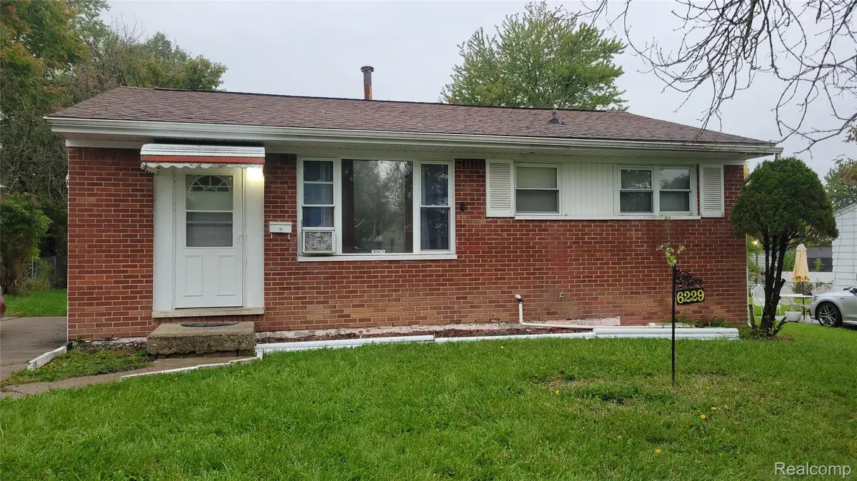 6229 Otoole LN, Beecher, MI 48458 - #1