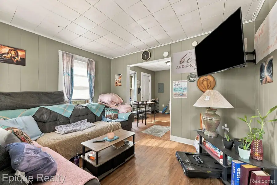 205 17th ST, Port Huron, MI 48060 - #3