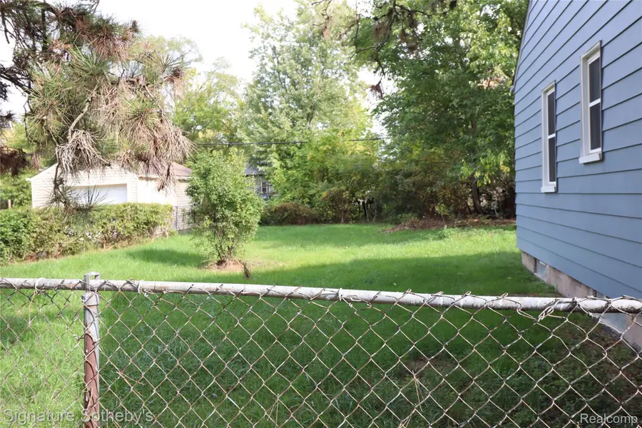 18064 Greeley ST, Detroit, MI 48203 - #2