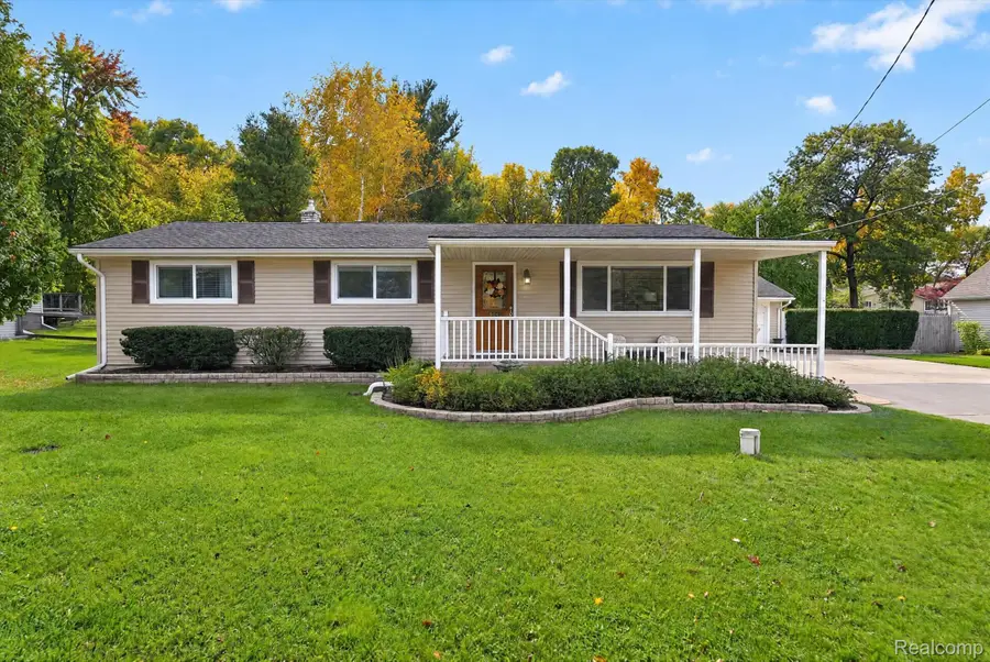 5601 Delmas RD, Clarkston, MI 48348 - #3